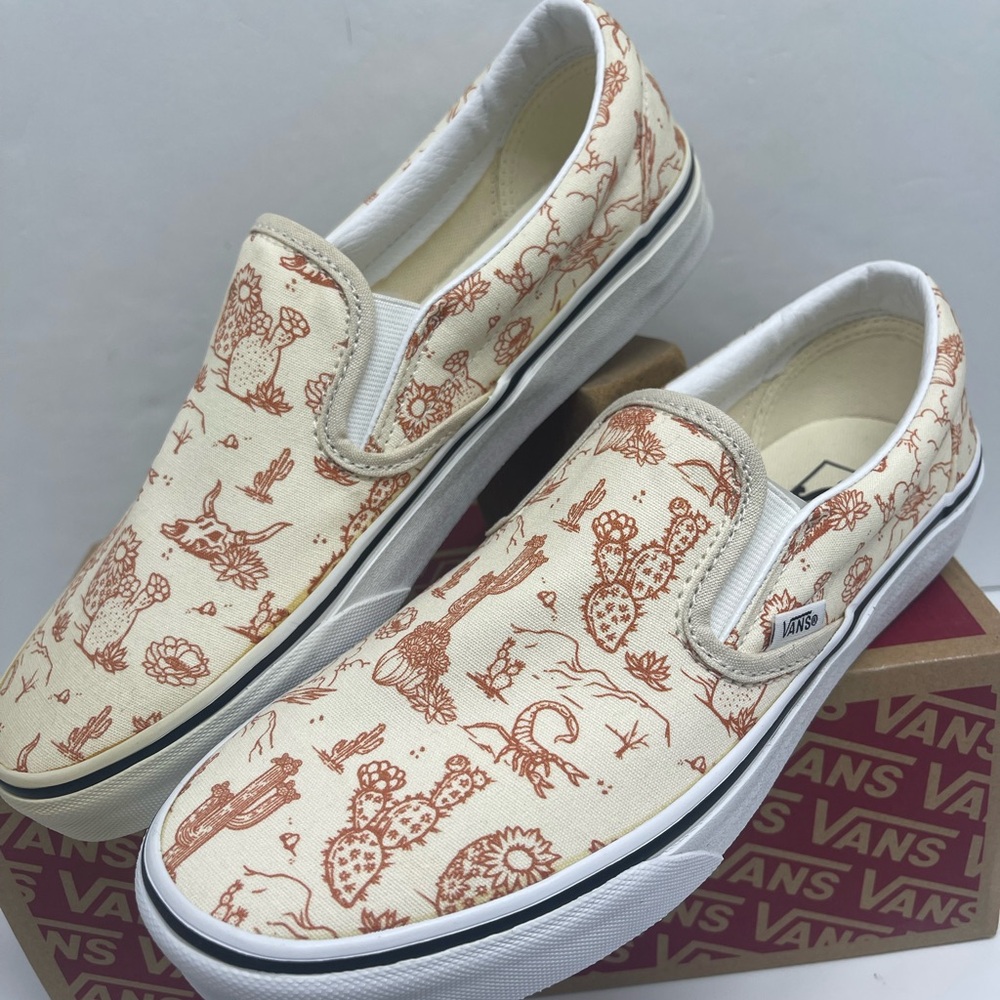 Vans Men’s Classic Slip-On
Desert Vibes Turtle dove/True W Sneakers 
VN0A5JLX8NL - Picture 11 of 16